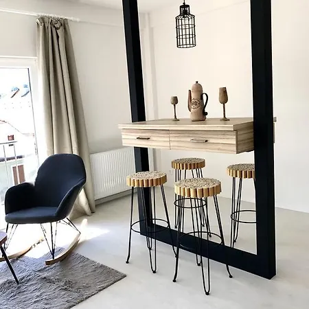 Apartment Center Boutique *